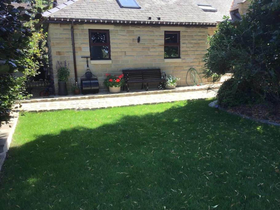 Beautiful 1 Bedroom Holiday Home In 랭커스터 외부 사진