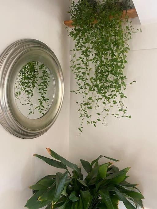 Beautiful 1 Bedroom Holiday Home In 랭커스터 외부 사진